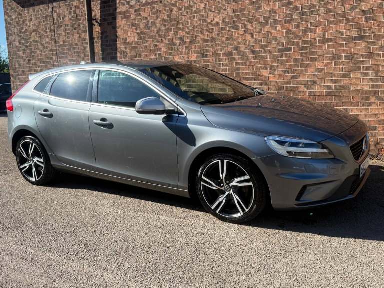 2016 Volvo V40 D4 [190] R DESIGN Pro 5dr HATCHBACK Diesel Manual