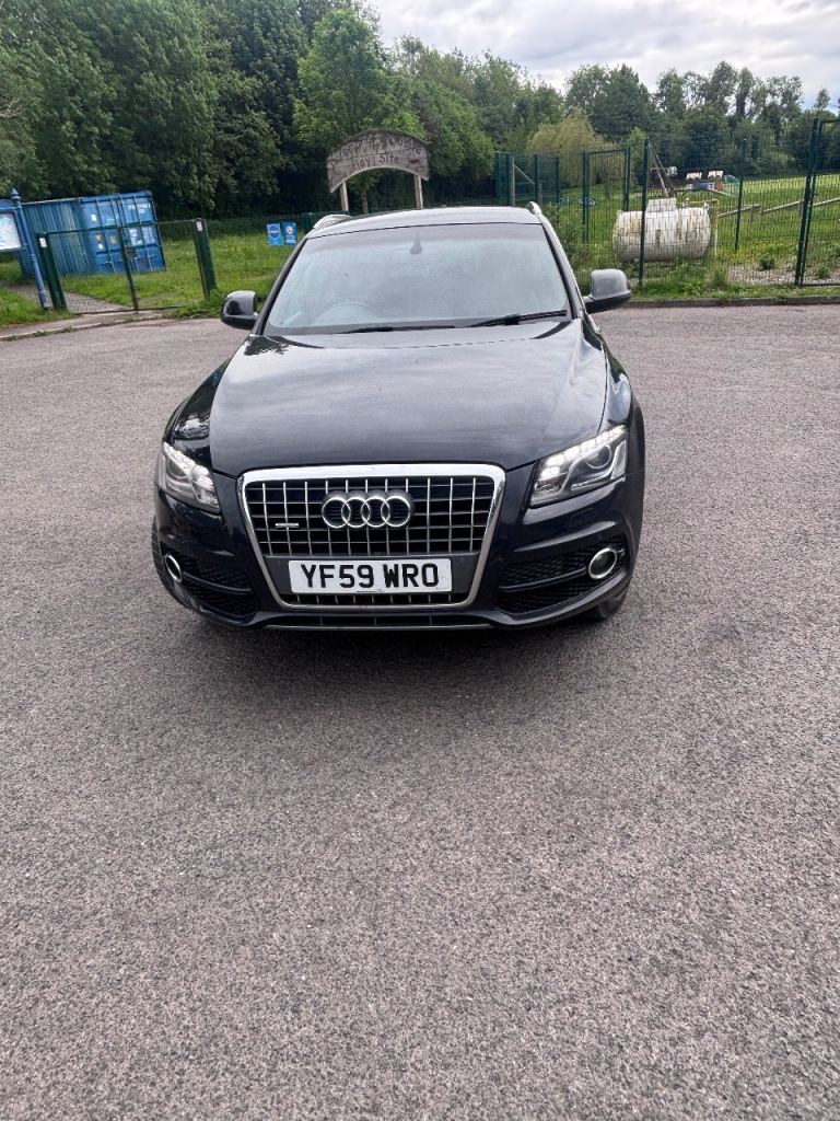 Audi, Q5 2010, SLine Quattro , Automatic  1968 (cc), 5 doors