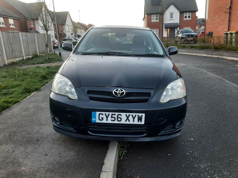 1.6 petrol MOT till 2027, low mileage 