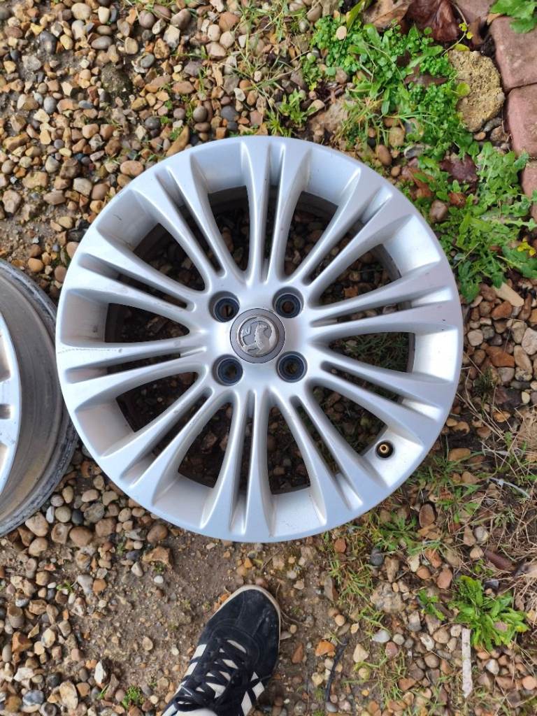 Vauxhall Corsa d wheels