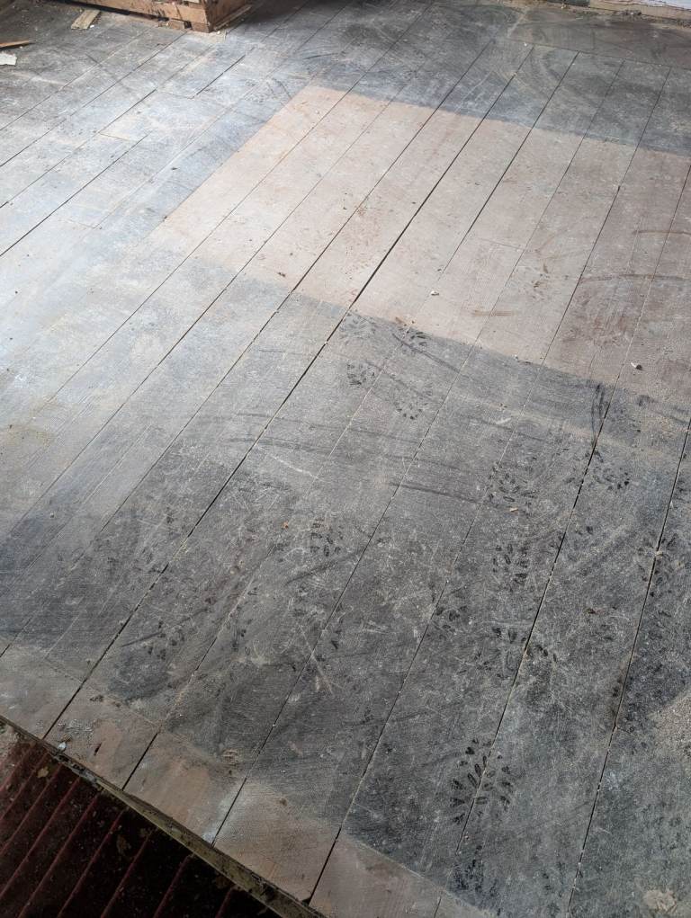 image for Reclaimed pine wood floor boards