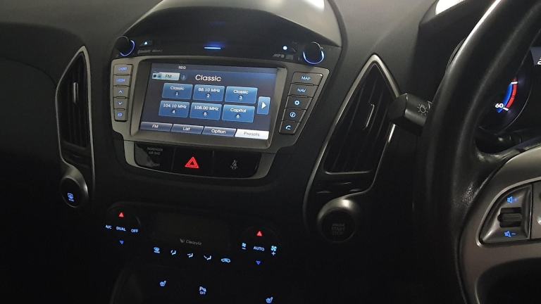 HYUNDAI IX35* 1.7 Crdi * 2wd* DIESEL*26,000 MILES* 1 OWNER* FULL S/HISTORY 