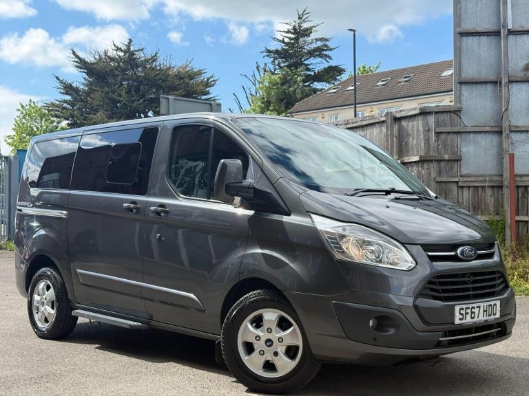 2017 Ford Tourneo Custom 2.0 TDCi 130ps Low Roof 8 Seater Titanium MPV DIESEL Manual
