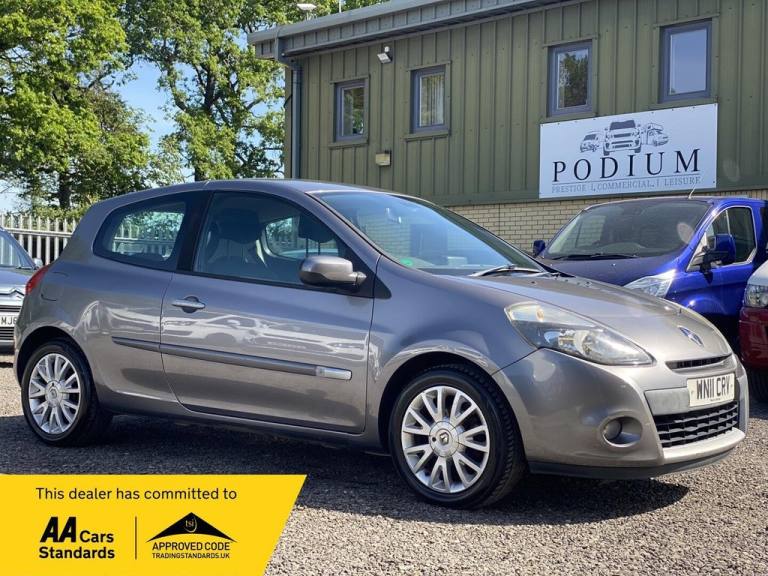 2011 Renault Clio 1.2 16V Dynamique TomTom 3dr HATCHBACK PETROL Manual