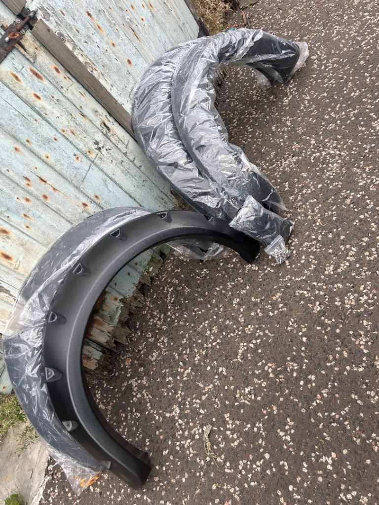 Mitsubishi l200 wheel arch kit 