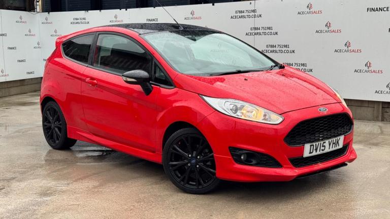 2015 Ford Fiesta 1.0 EcoBoost 140 Zetec S Red 3dr HATCHBACK PETROL Manual