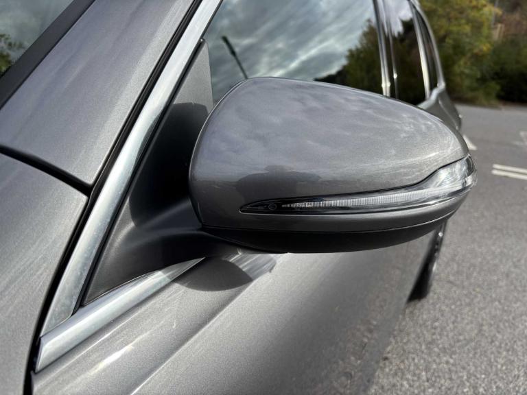 2023 Mercedes-Benz GLB 220d 4Matic AMG Line Premium 5dr 8G-Tronic Estate Diesel Automatic