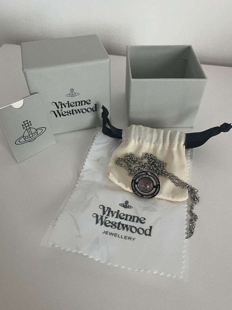 Vivienne Westwood necklace 