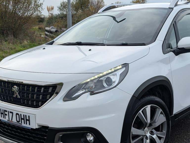 2017 Peugeot 2008 1.6 BlueHDi 100 Allure 5dr HATCHBACK DIESEL Manual