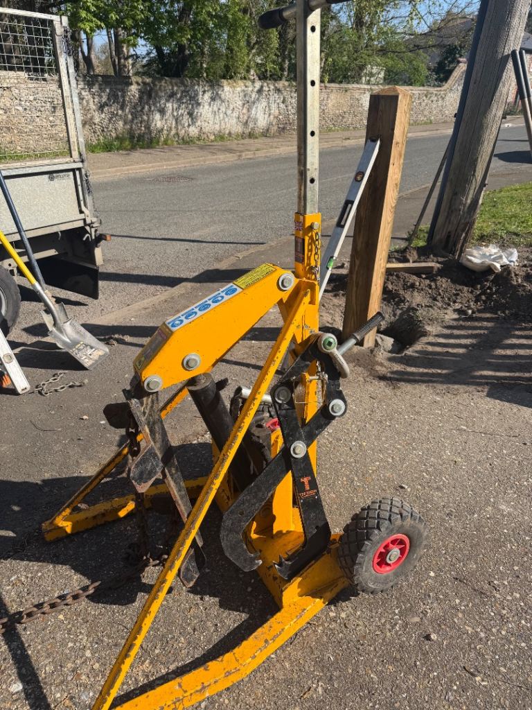 Fence Post puller 
