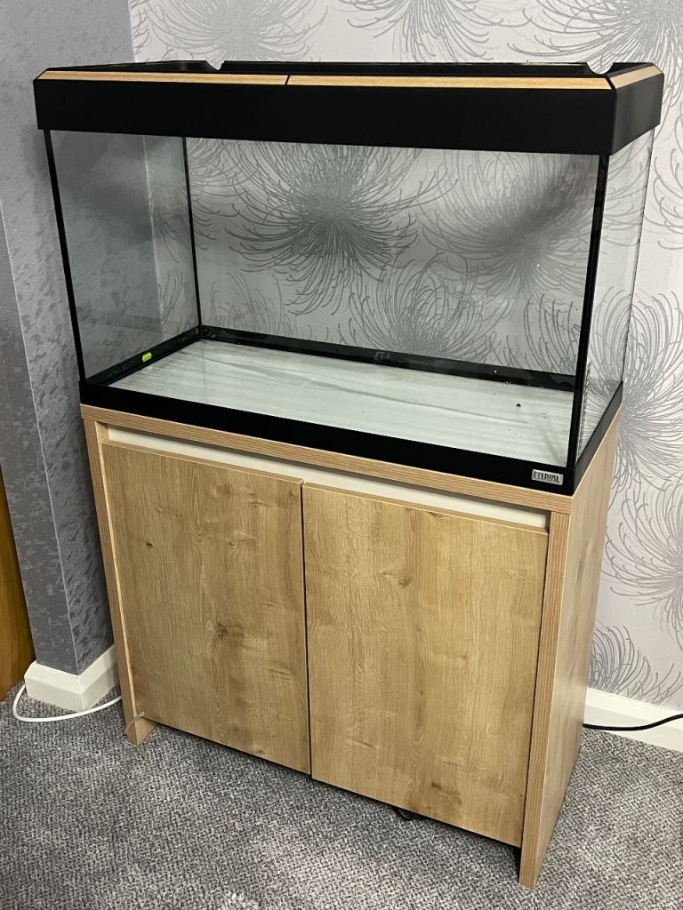 Fish tank Fluval 125 tank+cabinet excellent condition 
