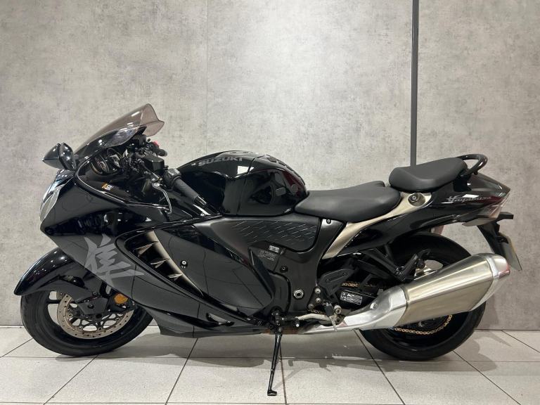 75/2025 SUZUKI GSX1300R HAYABUSA - 9805 miles