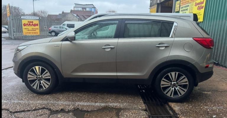 2014 (64) KIA SPORTAGE KX-4 2.0 CRDi AWD FULL MOT S/HISTORY JUST SERVICED LOVELY