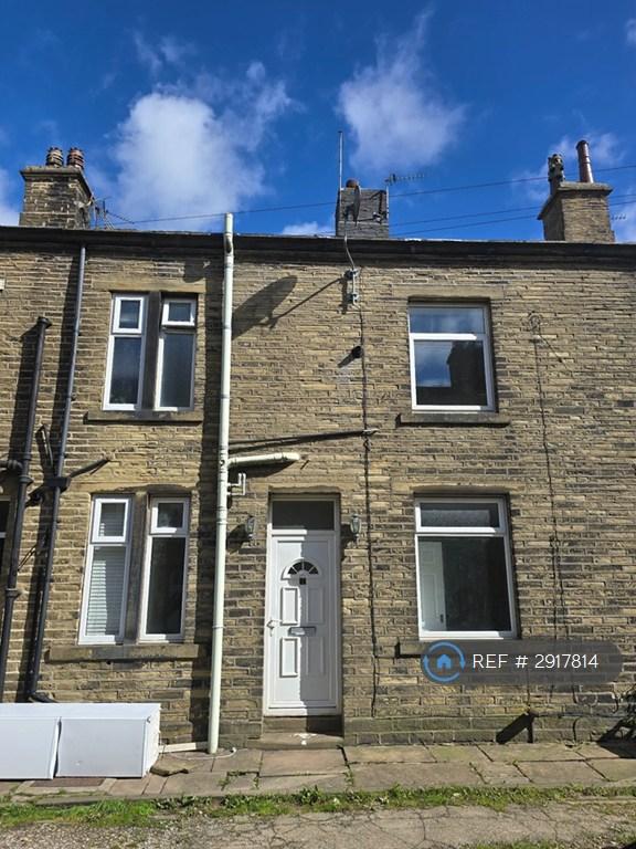 3 bedroom house in Napier Street, Queensbury, Bradford, BD13 (3 bed) (#2917814)