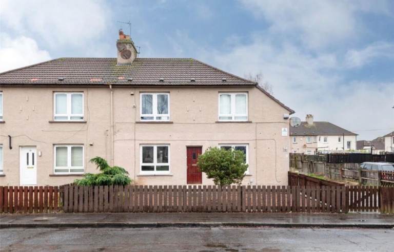 1 bedroom Groundfloor Flat for Rent in Leven