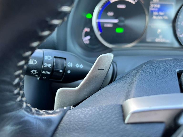 2018 Lexus IS 300h Advance 4dr CVT Auto SALOON PETROL/ELECTRIC Automatic