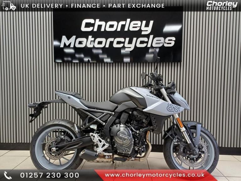 SUZUKI GSX-8S  **SAVE £1500** naked sports