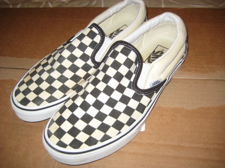 Vans Unisex Slip On Checkboard  sneakers. Size 7.