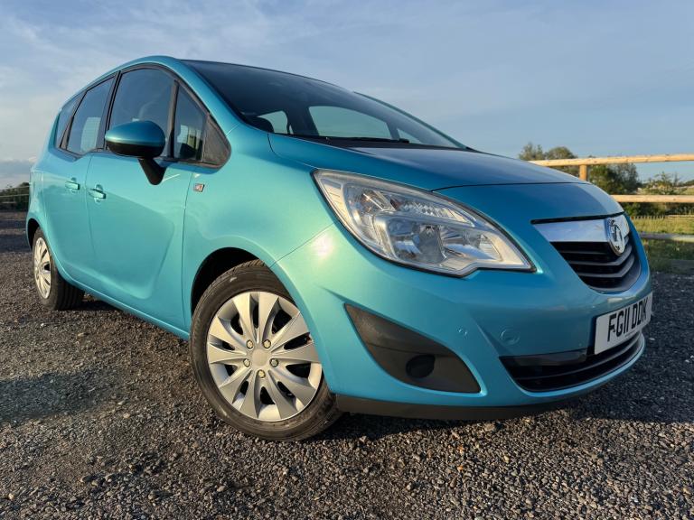 2011 Vauxhall Meriva EXCLUSIV CDTI 5-Door Diesel
