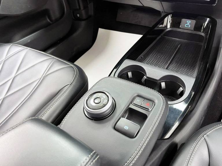 2021 Ford Mustang Mach-E Standard Range 70kWh SUV 5dr Electric Automatic (269 ps) HATCHBACK ELECT...