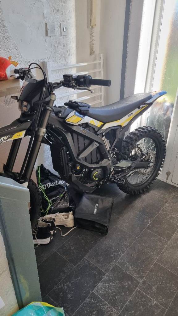 SURRON ULTRA BEE, 2024