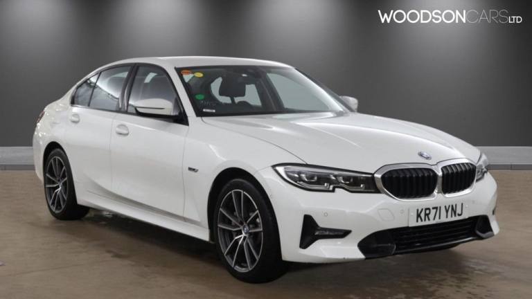 2022 BMW 3 Series 2.0 330e 12kWh Sport Pro Saloon 4dr Petrol Plug-in Hybrid Auto xDrive Euro  Sal...