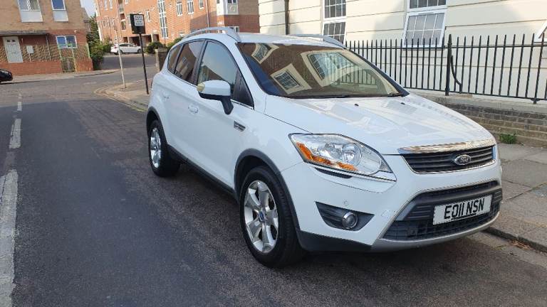 FORD KUGA 2.0 TDCI TITANIUM DIESEL RECENT SERVICE CAMBELT/WATER PUMP CHANGED 12 MONTHS MOT 