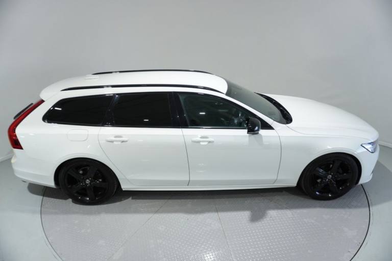 2020 Volvo V90 2.0 D4 R DESIGN Plus 5dr Geartronic ESTATE DIESEL Automatic