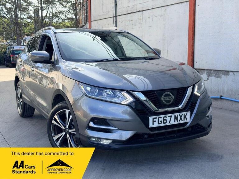 2017 Nissan Qashqai 1.2 DIG-T N-Connecta Euro 6 (s/s) 5dr HATCHBACK Petrol Manual
