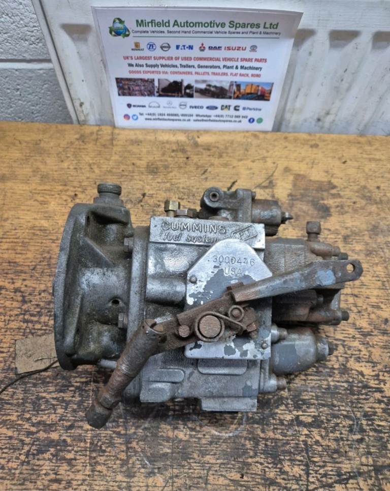 Cummins Fuel Injector Pump P3028302 P3009446 PT Distributor Diesel Truck Bus