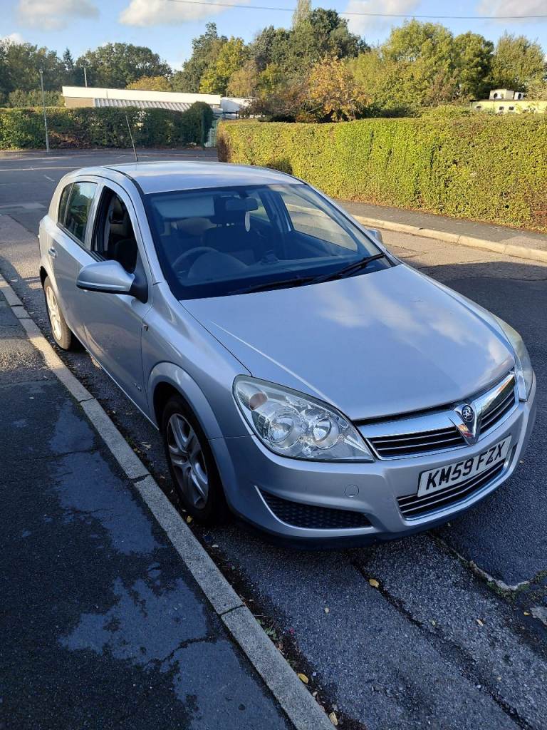 Vauxhall, ASTRA, Hatchback, 2009, Manual, 1598 (cc), 5 doors