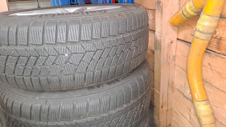 WINTER WHEELS AND TYRES 