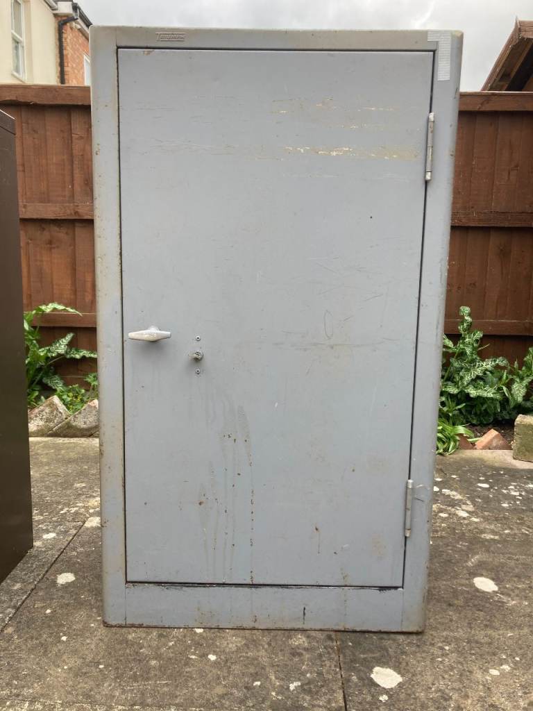 Triumph Heavy Duty Grey Steel Single Door Lockable Storage Cupboard Cabinet Office Workshop