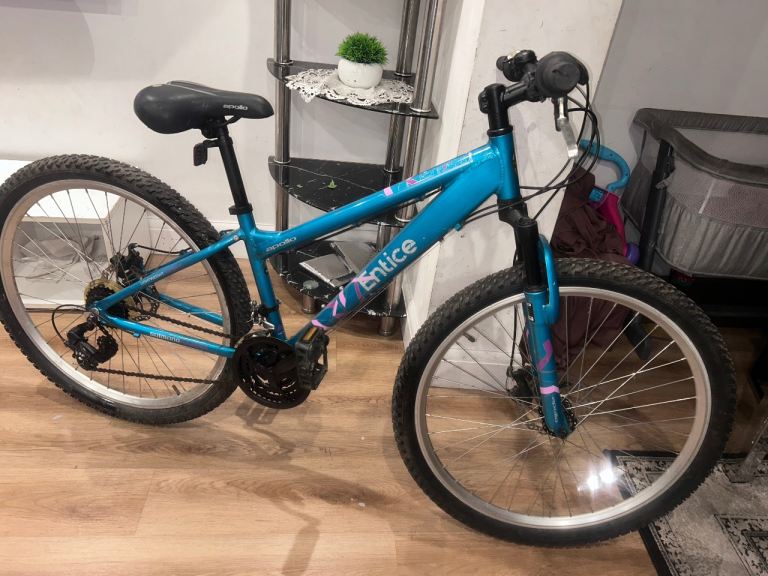 Entice Mountain Bike 27.5 inch wheels Blue/Pink, Good Condition, £50.00 ...