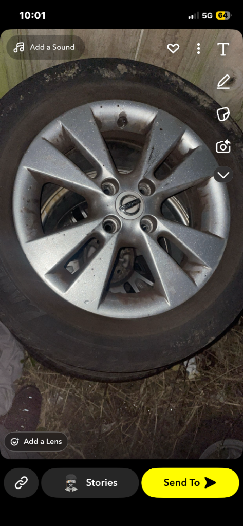 image for Nissan note 4 wheels 