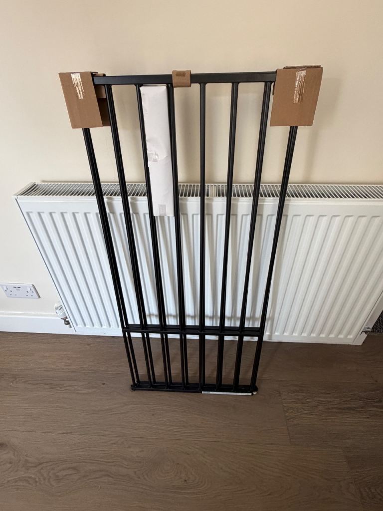 Extra large dog gate 