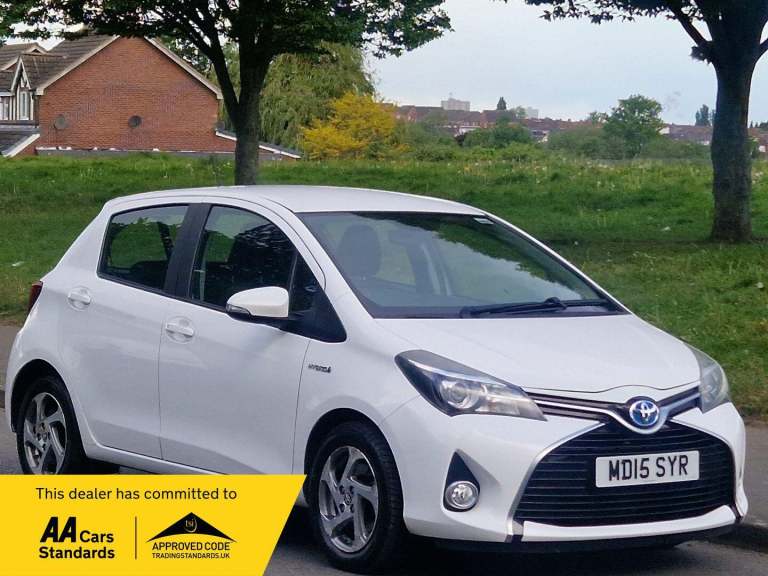  Toyota Yaris 1.5 VVT-h Icon E-CVT Euro 6 5dr Petrol/Electric Hybrid Automatic