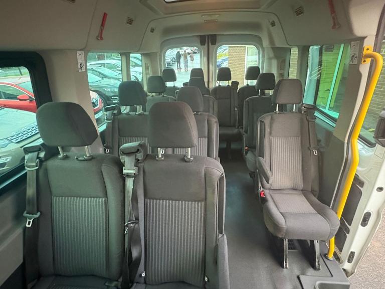 2017 Ford Transit 2.2 TDCi 125ps H2 15 Seater Trend NA DIESEL Manual