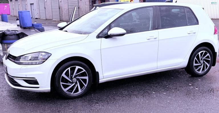 Volkswagen, GOLF, Hatchback, 2019, Semi-Auto, 1598 (cc), 5 doors