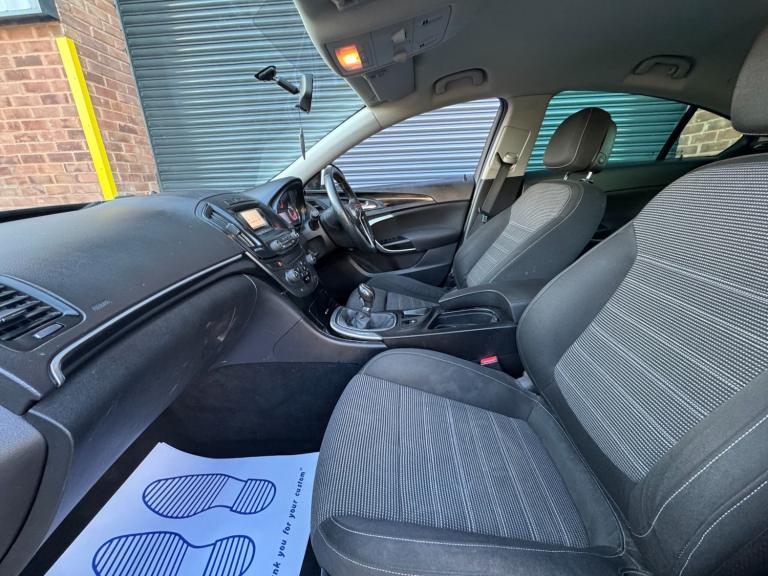 2015 Vauxhall Insignia 2.0 CDTi [140] ecoFLEX SRi 5dr [Start Stop] HATCHBACK Diesel Manual