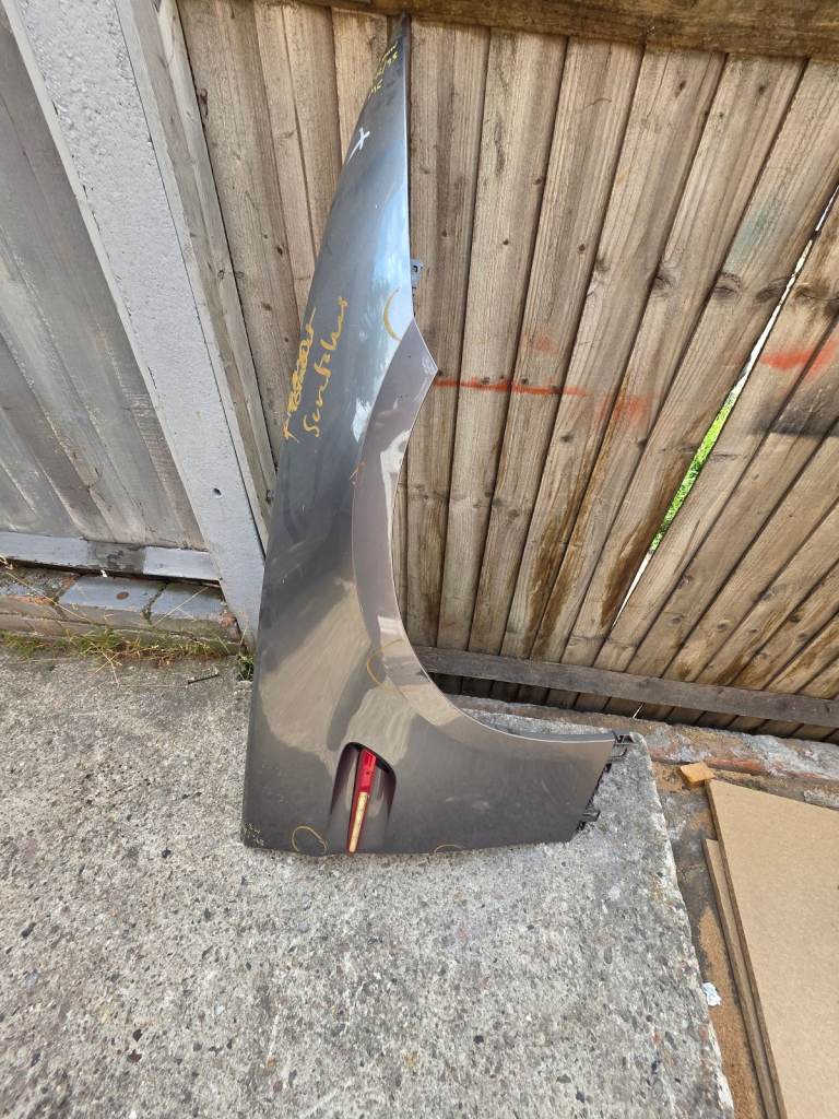 BMW E92 E93 M3 Wing Panel Fender Driver Right Side Gray Breaking Parts