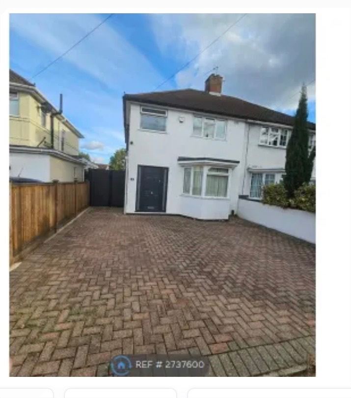 3 Bedroom house in good condition available to rent, please No agency
