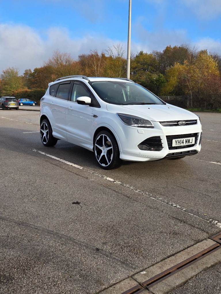 image for Ford, KUGA, Hatchback, 2014, Semi-Auto, 1997 (cc), 5 doors