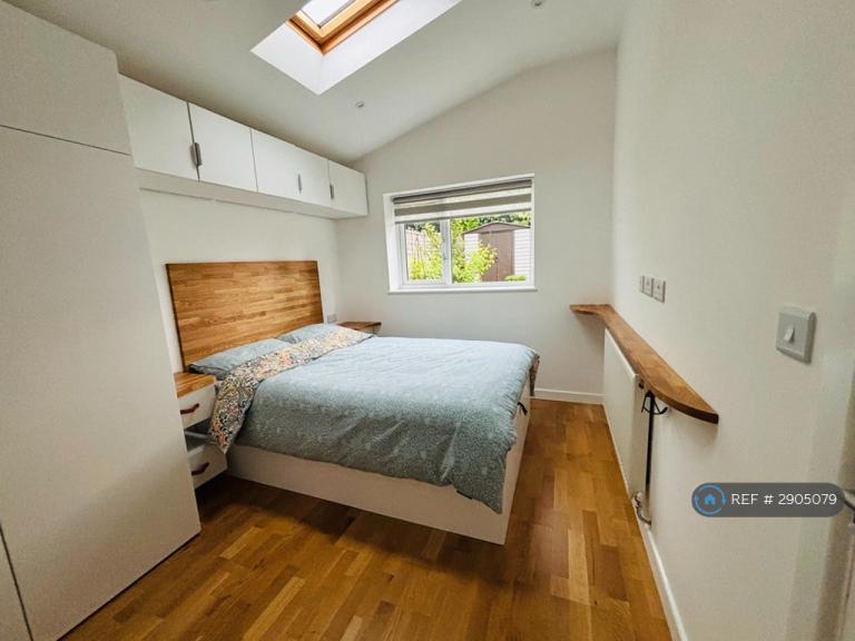 1 bedroom in Prince Charles Avenue, Derby, DE22 (#2905079)