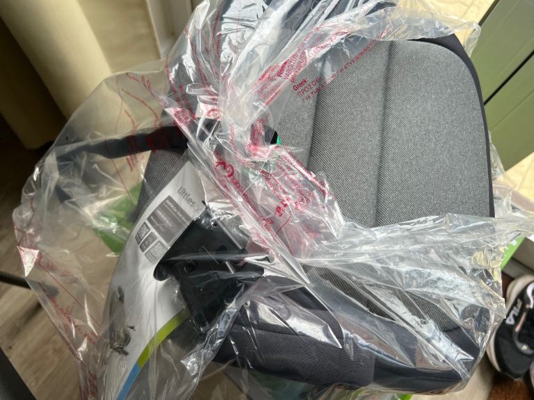 LittlesGo ISOFIX Booster Car Seat - Grey, Brand New