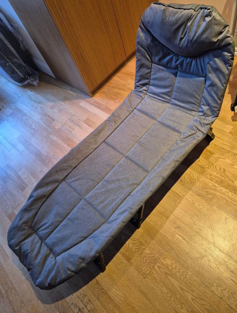 Foldable cot