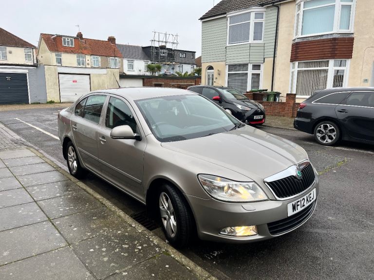 SKODA OCTAVIA 2012 1.6 TDI TAX £35