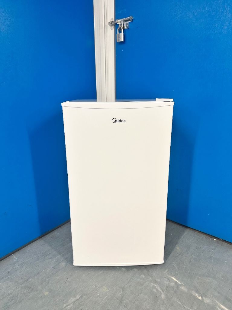 Like new Midea under counter Fridge with Freezer compartment