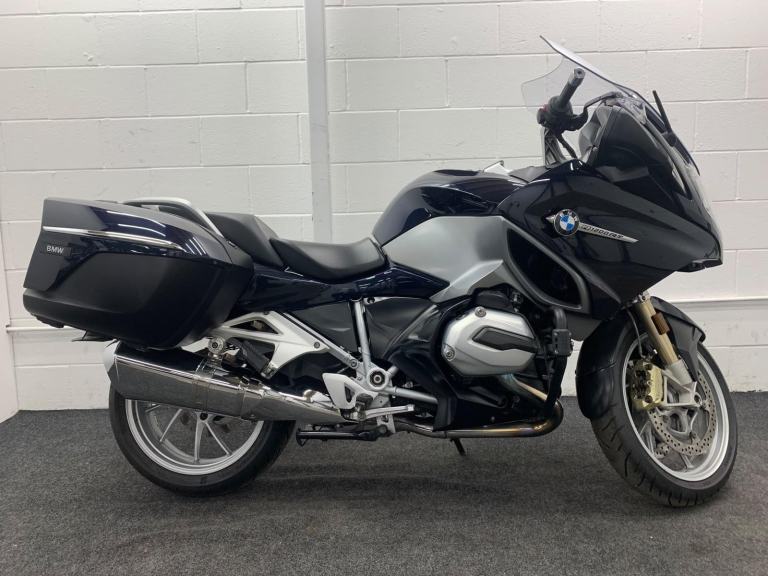 BMW R1200RT LE ABS ** BMW Panniers - Keyless Start - Dynamic ESA **