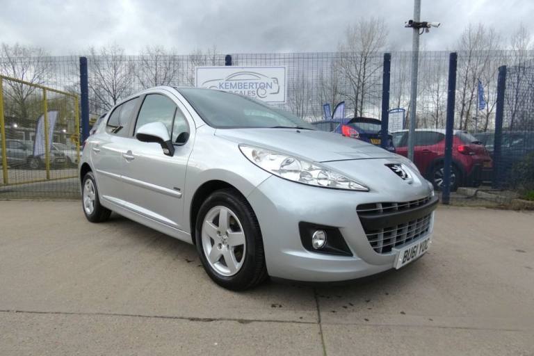 2011 Peugeot 207 1.4 VTi Sportium [95] 5dr HATCHBACK PETROL Manual